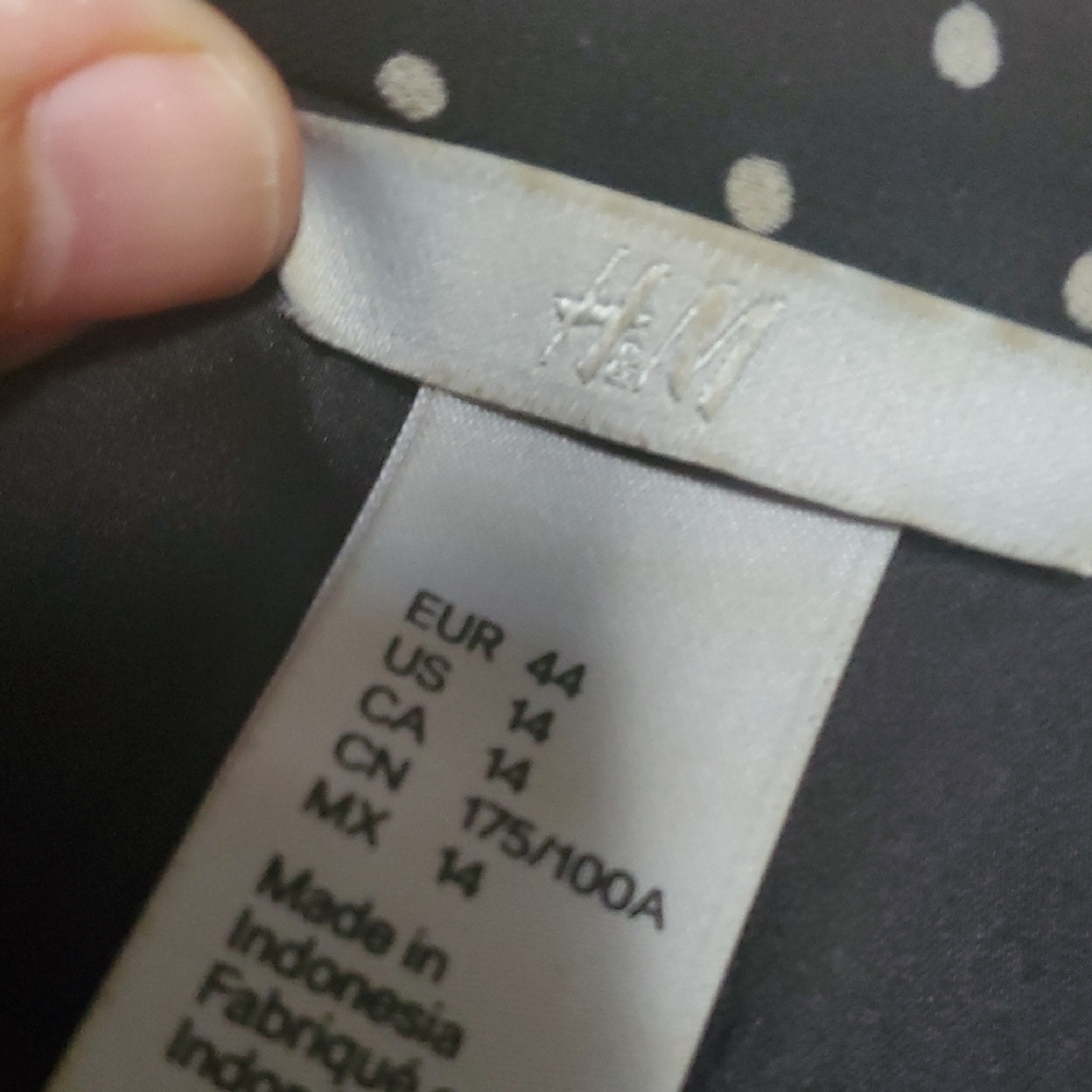 H&M Black and White Polka Dot Midi Dress - Picture 4 of 9